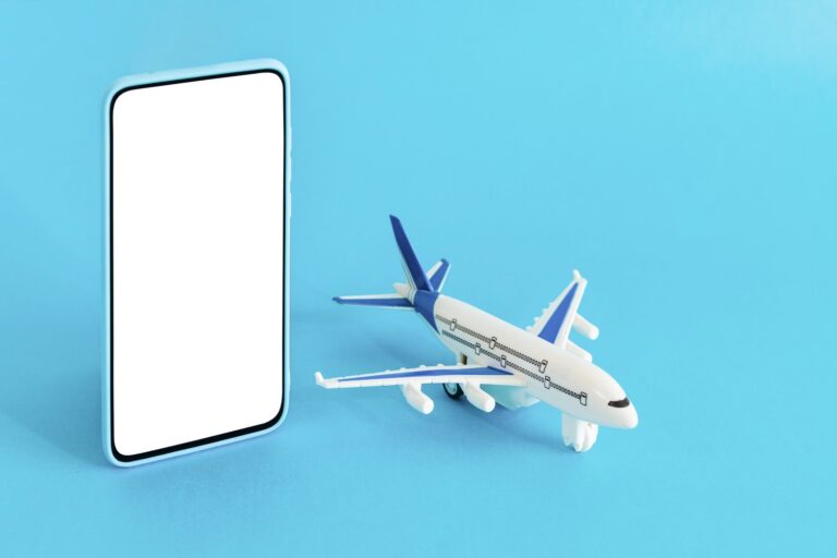 Aplikacje do zarządzania trybami samolotowym i oszczędzania energii – automatyczne przełączanie